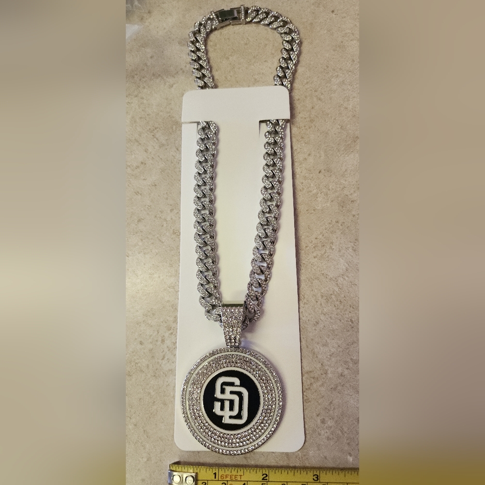 New 20" San Diego Padres baseball Chain Necklace - Picture 3 of 7